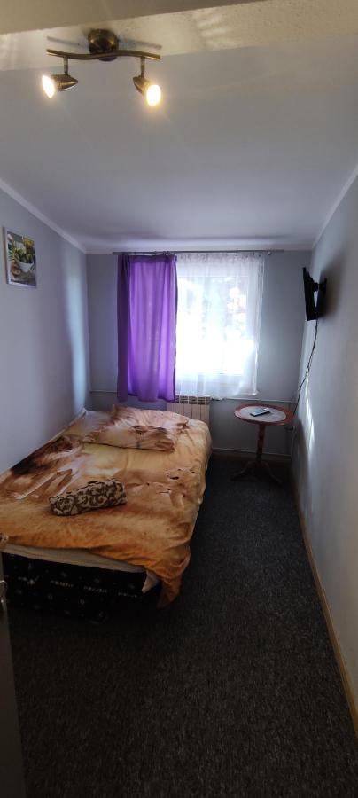 Zajazd Pod Lwem Trzebnica Exterior foto