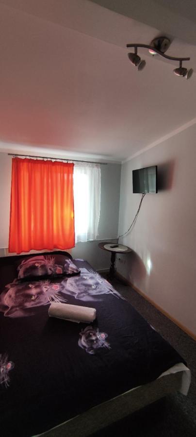 Zajazd Pod Lwem Trzebnica Exterior foto